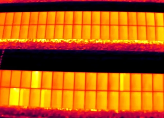 태양광 모듈의 정확한 이상 검출을 위한 방사형 IR 카메라와 고감도 기술